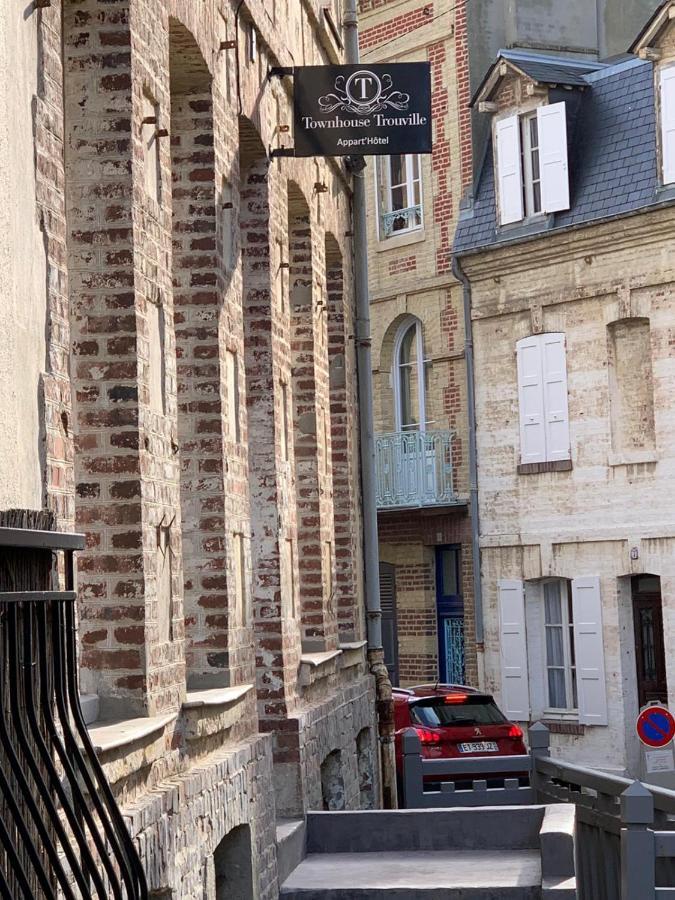 Townhouse Trouville - Appart'Hotel & Studios Zewnętrze zdjęcie